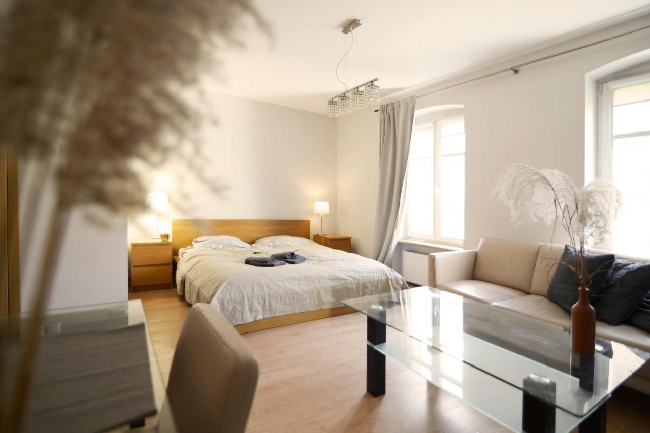 By The River And City Center - Comfortable Rooms Wrocław Buitenkant foto