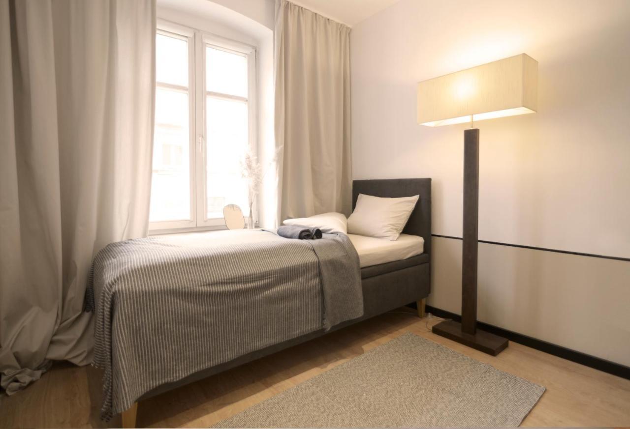 By The River And City Center - Comfortable Rooms Wrocław Buitenkant foto