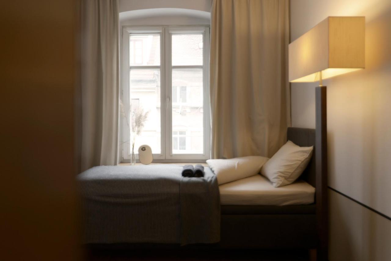 By The River And City Center - Comfortable Rooms Wrocław Buitenkant foto